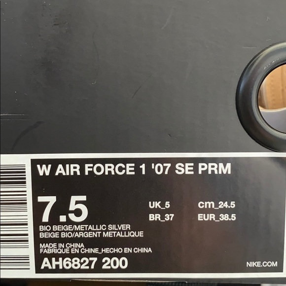 NWT Nike Air Force 1’07 SE PRM bio beige WMNS - Picture 8 of 8